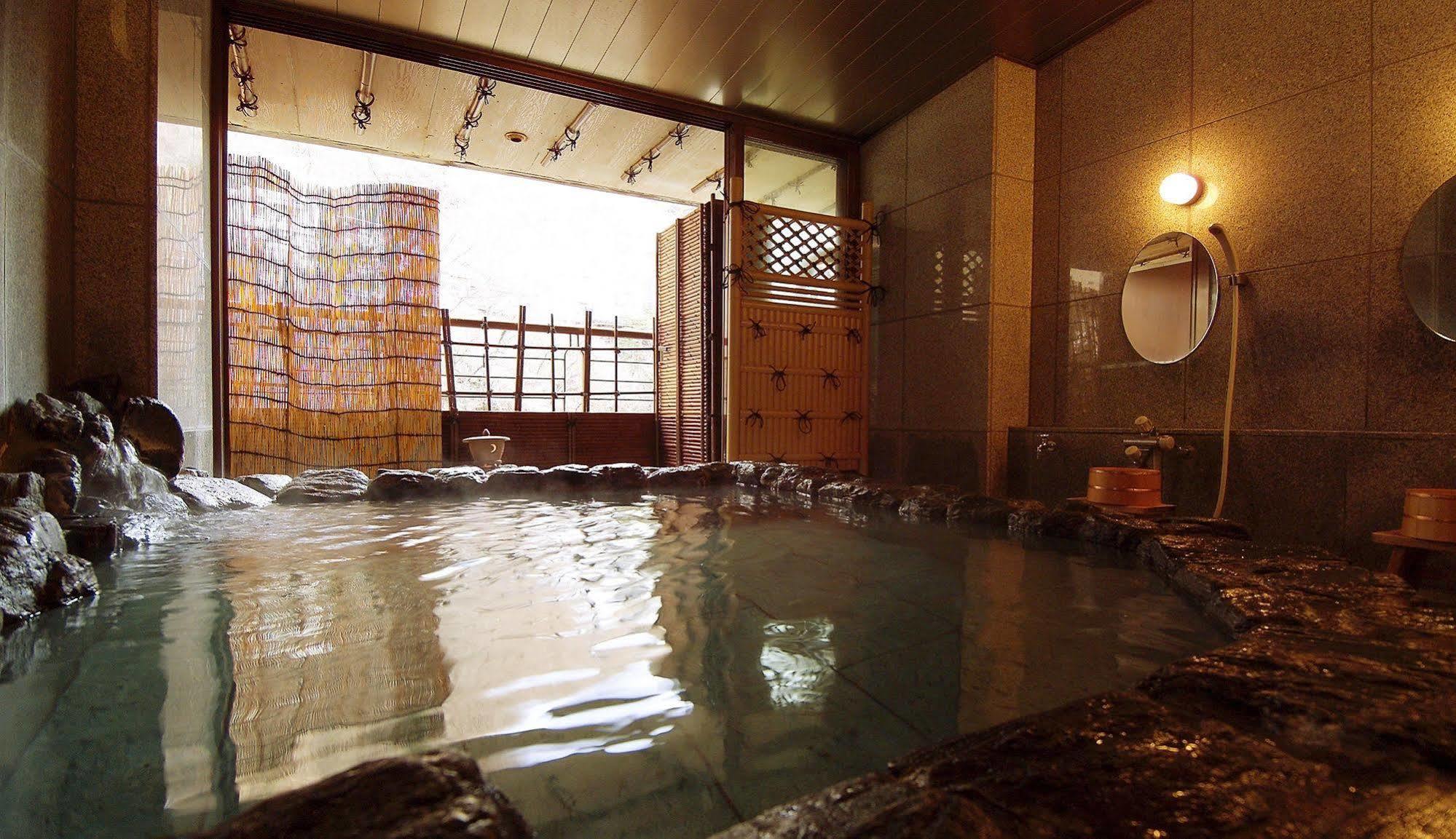 Isshinkan Nikko Buitenkant foto